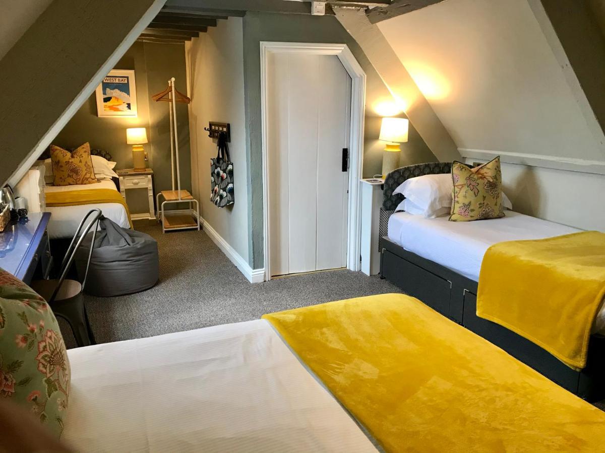 The Bridge House Bed & Breakfast Брайдпорт Екстериор снимка