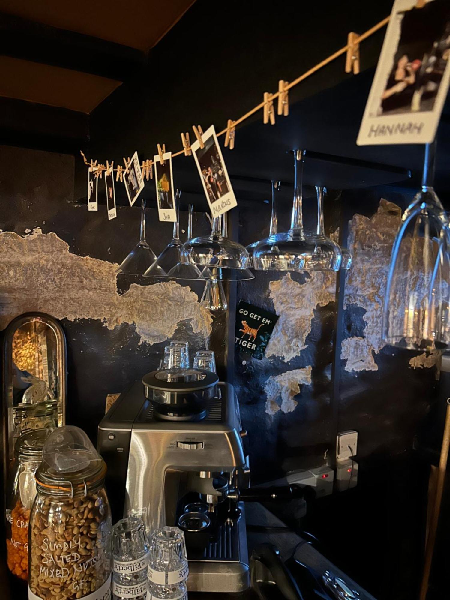 The Bridge House Bed & Breakfast Брайдпорт Екстериор снимка